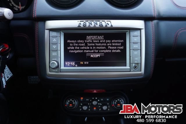 Used 2014 Ferrari California RWD image 24