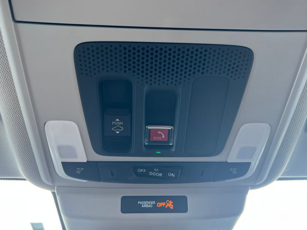 Used 2025 Honda Accord SE image 31