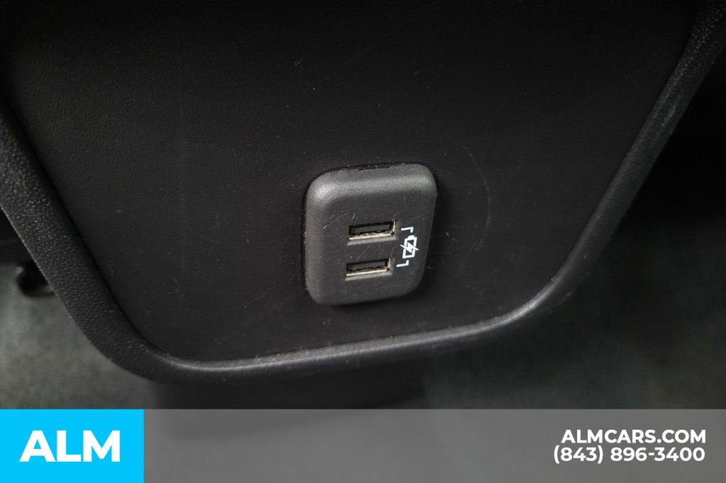 Used 2024 Chevrolet Equinox LT FWD image 23