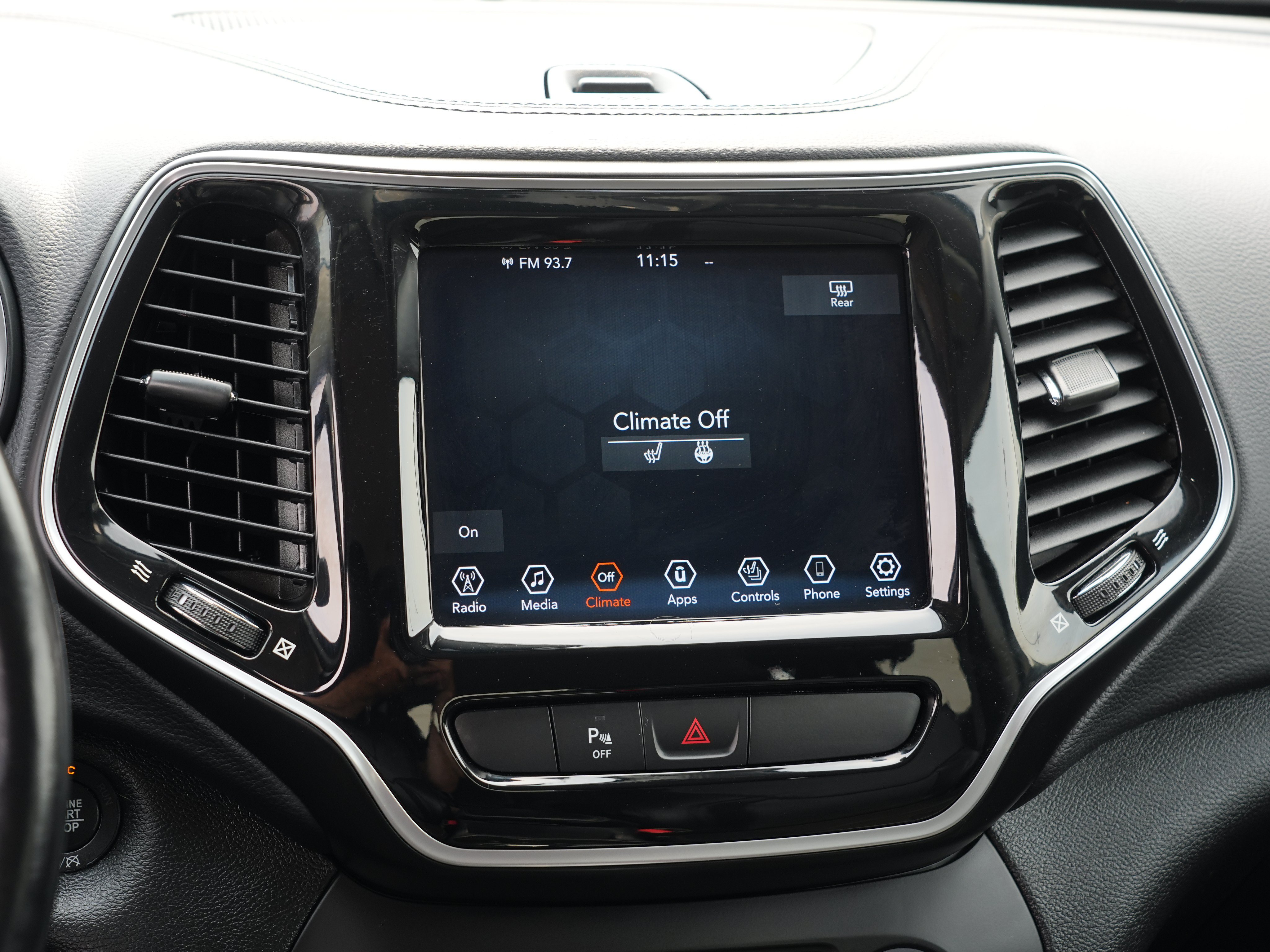 Used 2020 Jeep Cherokee Limited AWD/4WD image 22