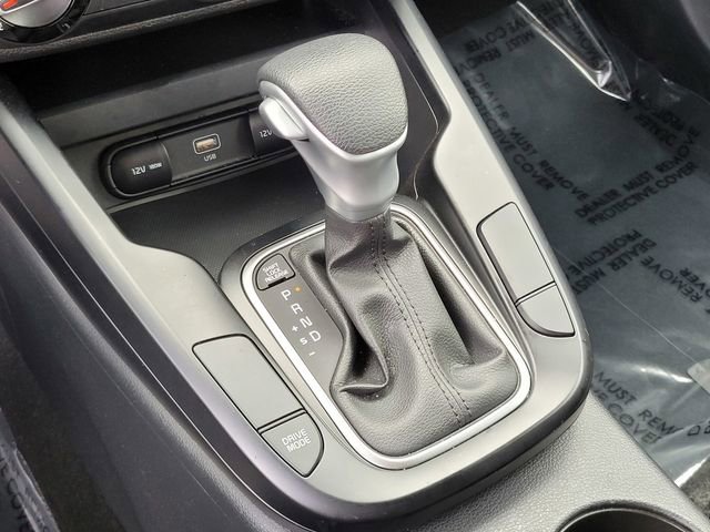 Used 2025 Kia Soul LX w/ LX Technology Package FWD image 20