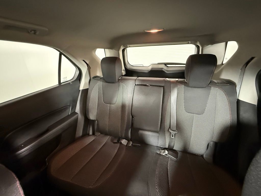 Used 2016 Chevrolet Equinox LT w/ Convenience Package image 27