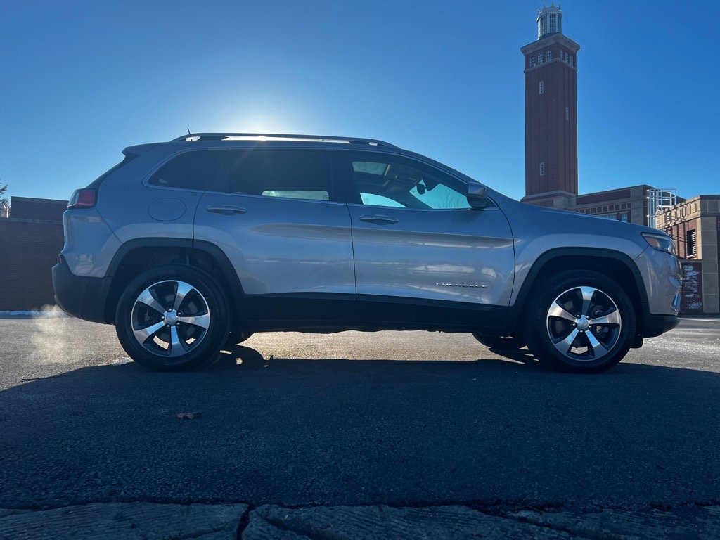 Certified 2019 Jeep Cherokee Limited image 5
