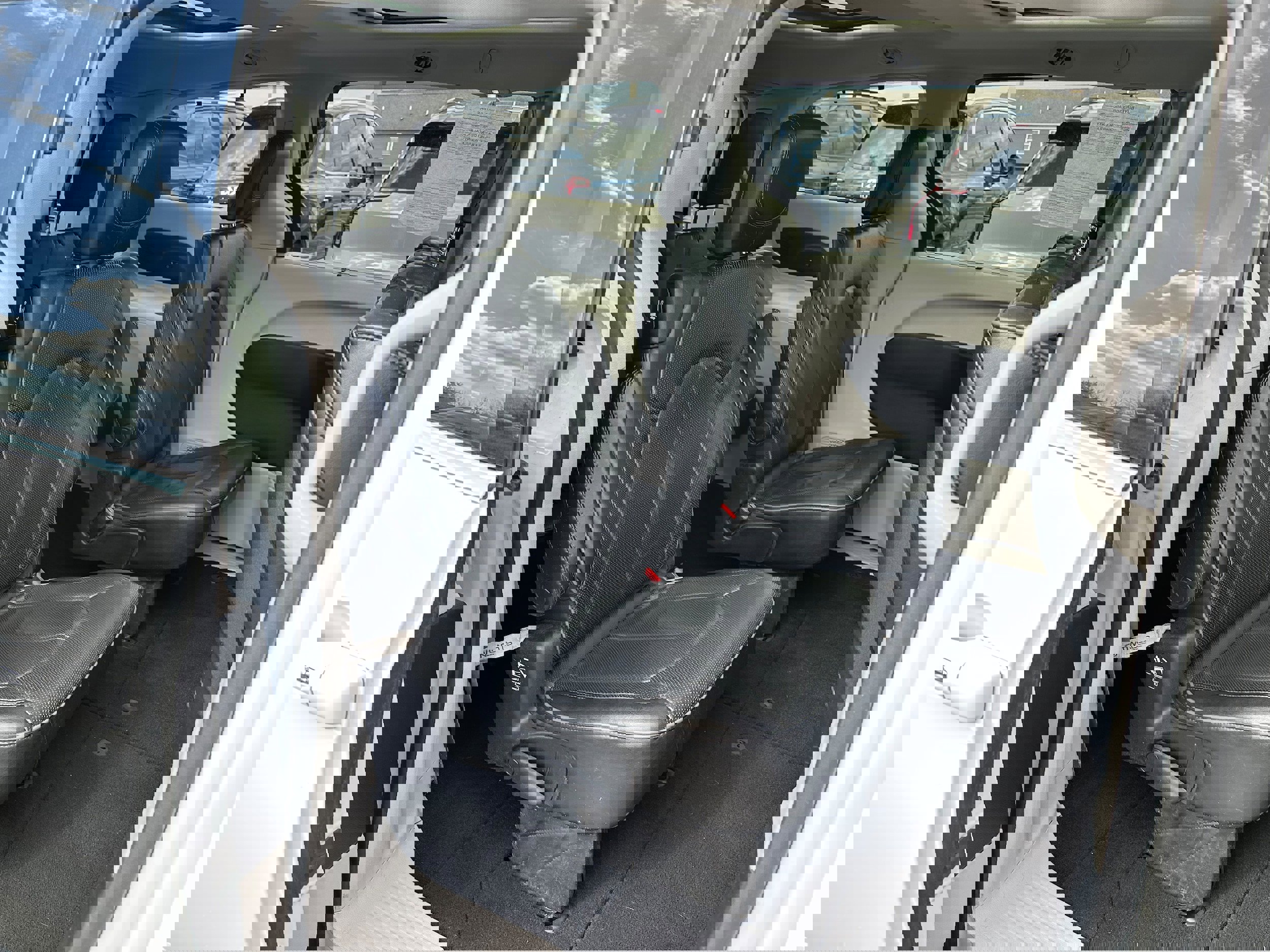 Used 2018 Chrysler Pacifica Limited image 15