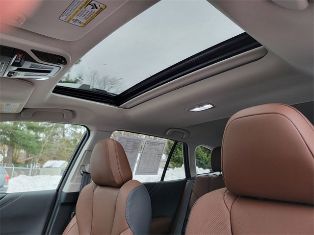 Used 2024 Subaru Outback Touring XT w/ Popular Package #2 image 4