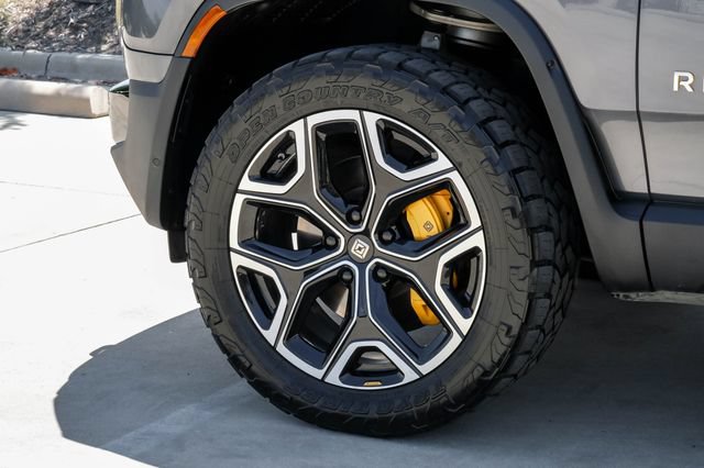 Used 2023 Rivian R1S Adventure AWD/4WD image 61