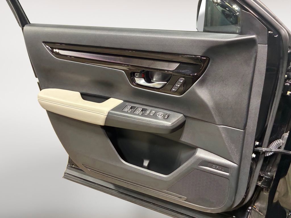 Used 2025 Honda CR-V EX-L image 28