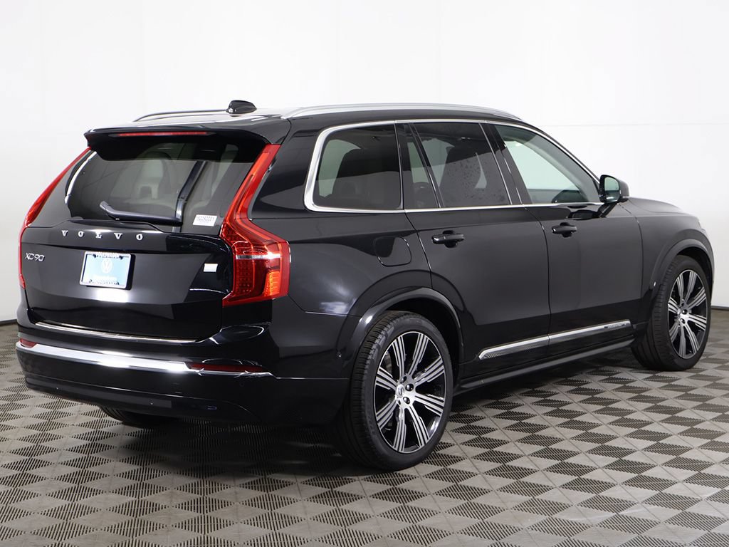 Used 2024 Volvo XC90 T8 Ultimate w/ Lounge Package AWD/4WD image 17