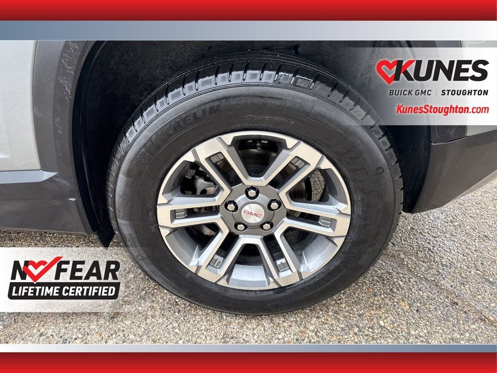 Used 2025 GMC Terrain Elevation image 18