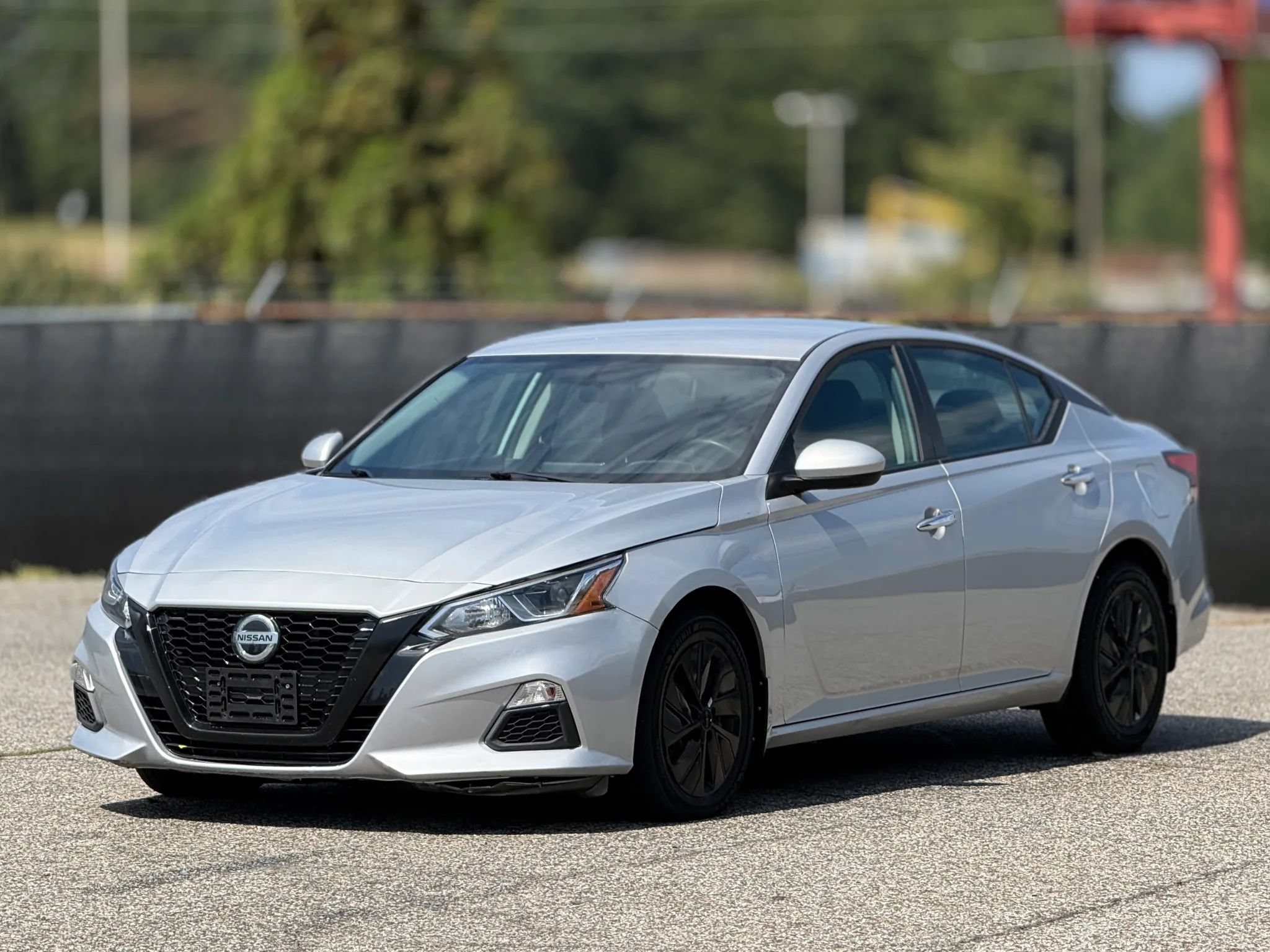 Used 2019 Nissan Altima 2.5 S AWD/4WD image 6