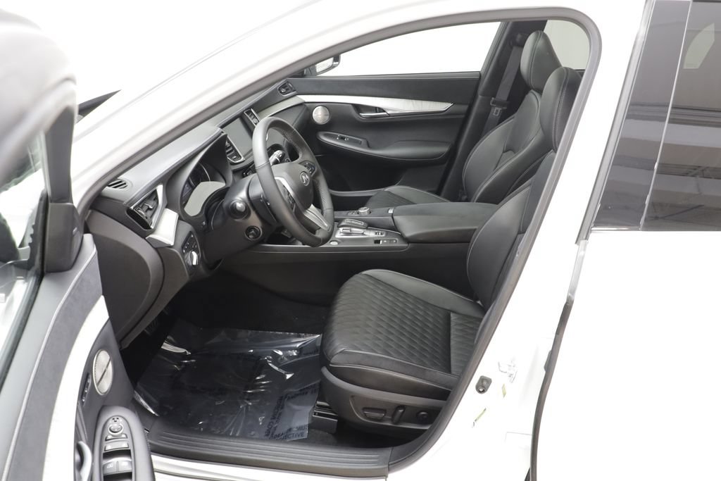 Used 2023 INFINITI QX50 Autograph AWD/4WD image 6