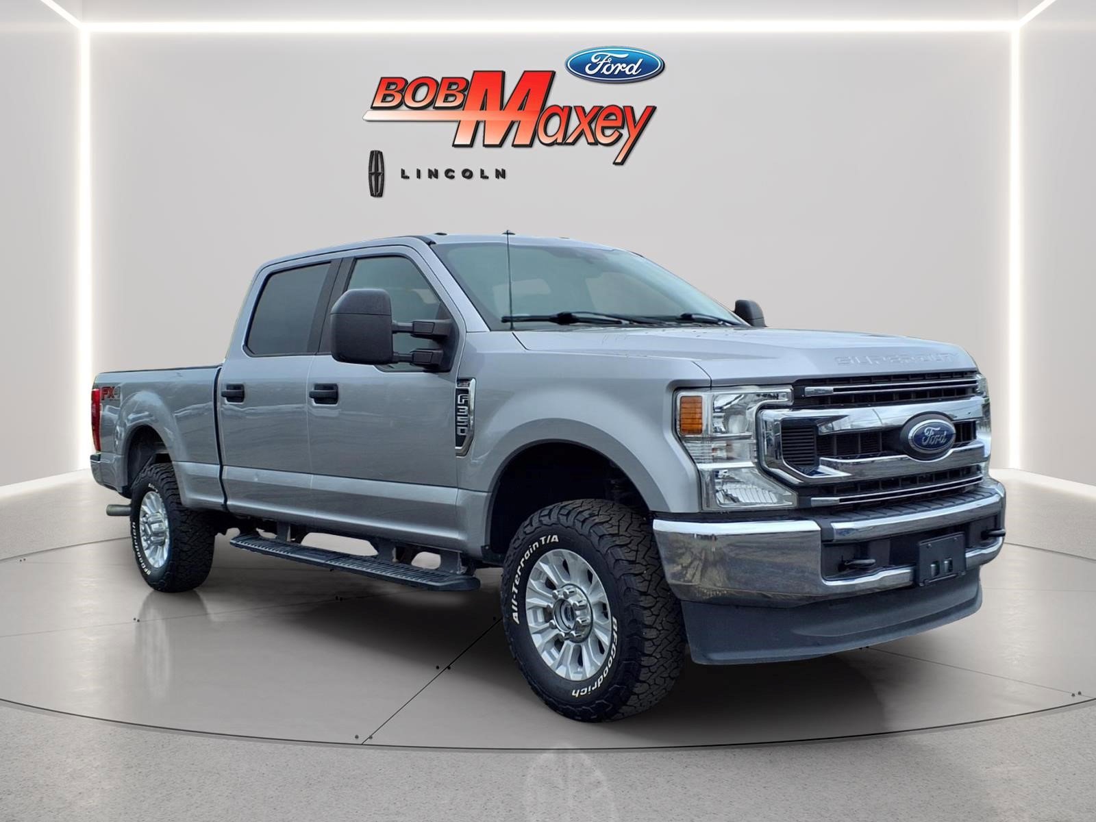 Used 2021 Ford F350 XL w/ STX Appearance Package AWD/4WD image 3