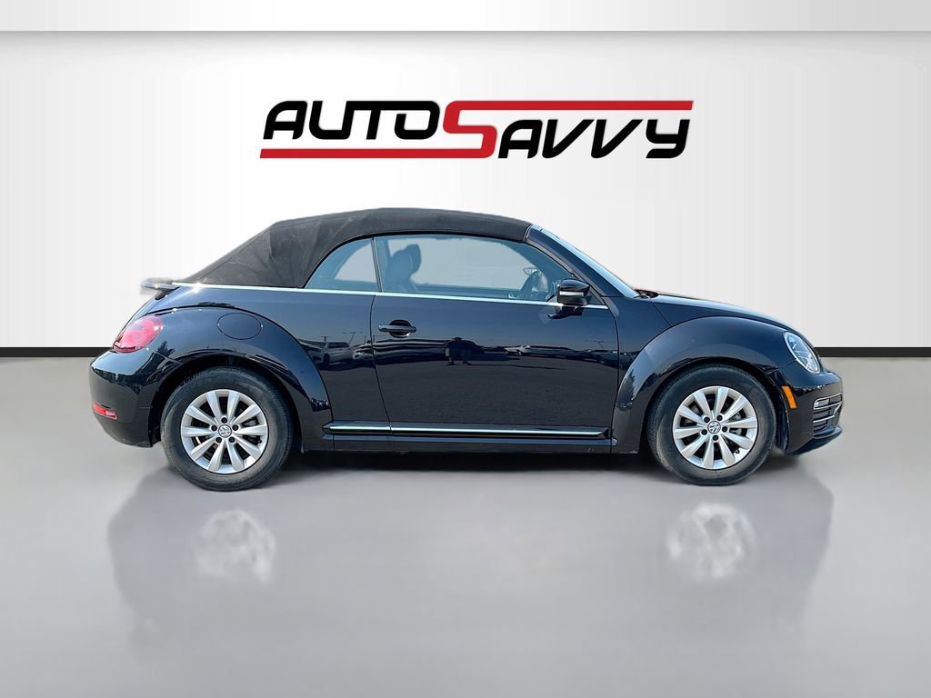 Used 2019 Volkswagen Beetle 2.0T S image 8