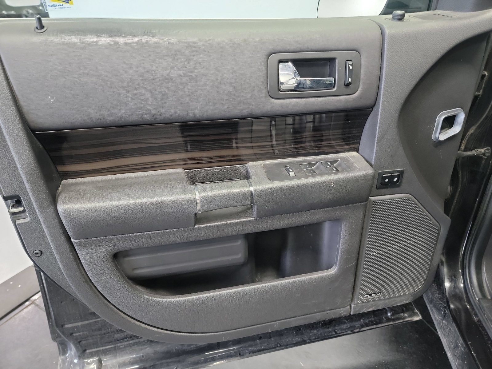 Used 2019 Ford Flex SEL w/ Equipment Group 202A AWD/4WD image 13