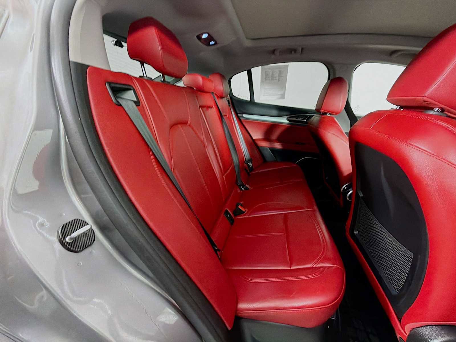 Used 2019 Alfa Romeo Stelvio Sport w/ Quick Order Package 22J Sport AWD/4WD image 27