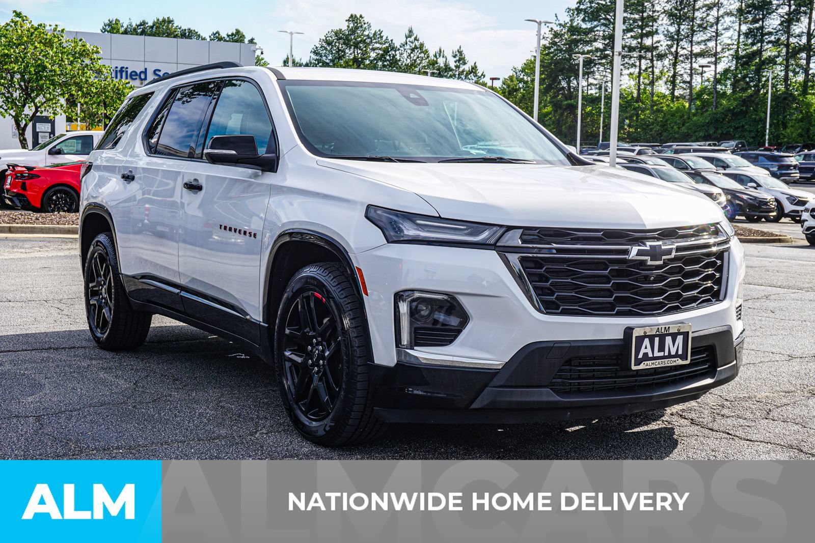 Used 2024 Chevrolet Traverse Premier w/ Redline Edition AWD/4WD image 6