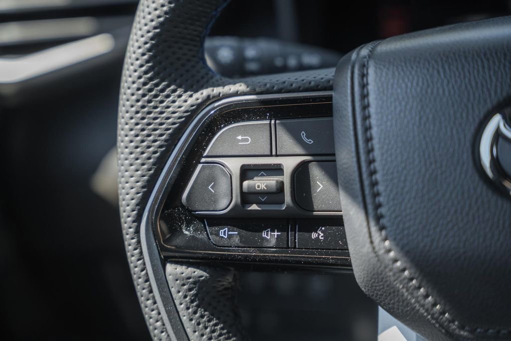 New 2026 Toyota Tundra Platinum AWD/4WD image 32