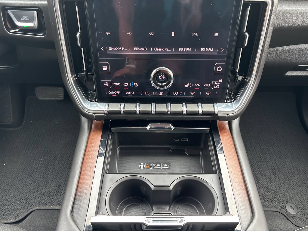 Certified 2025 GMC Yukon Denali AWD/4WD image 18