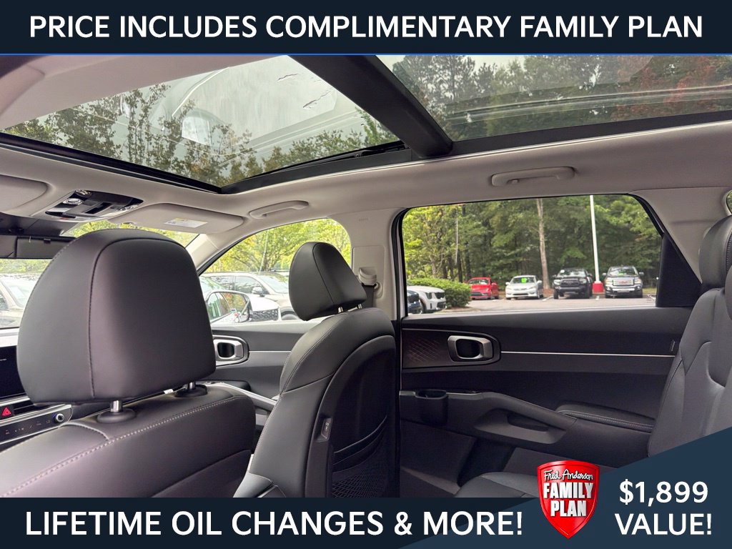 New 2026 Kia Sorento S w/ S Panoramic Sunroof Package FWD image 8