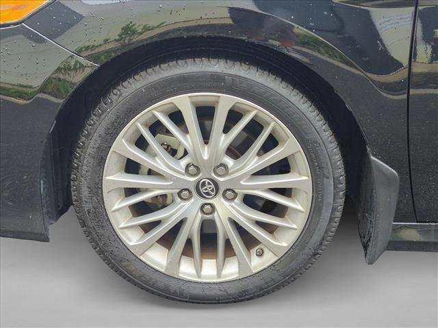 Used 2019 Toyota Camry XLE image 15