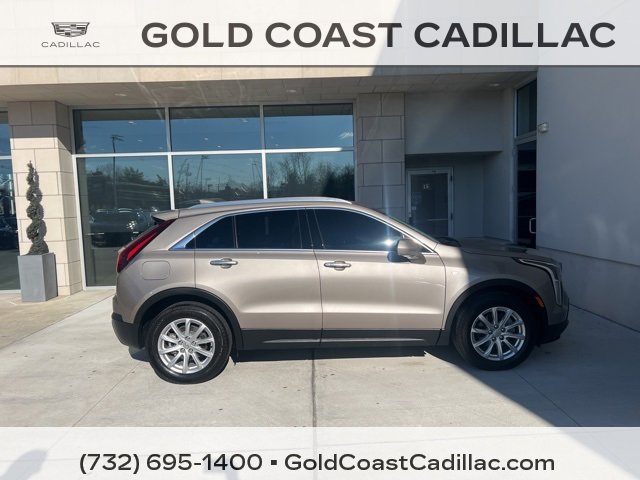 Certified 2022 Cadillac XT4 Luxury image 4
