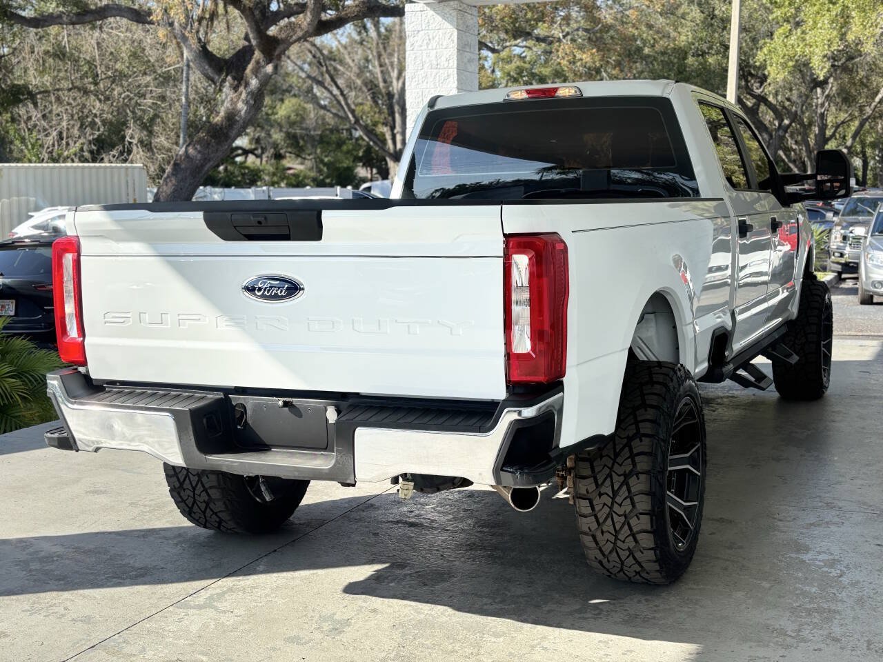Used 2019 Ford F250 XL w/ Power Equipment Group AWD/4WD image 9