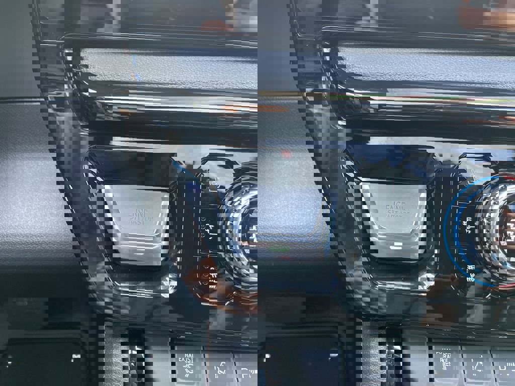 New 2026 GMC Sierra 2500 AT4 w/ AT4 Premium Plus Package image 17