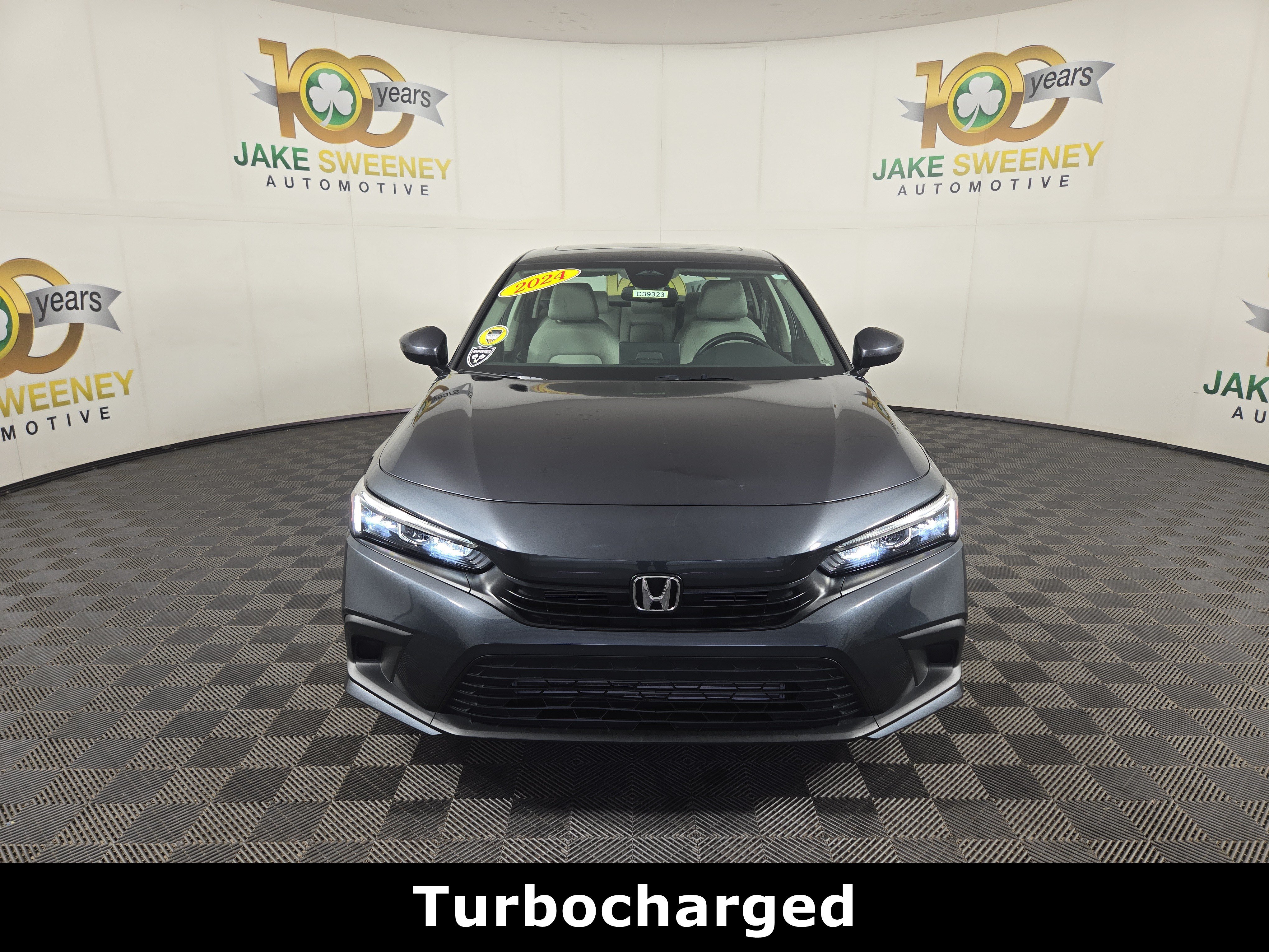 Used 2024 Honda Civic EX image 3