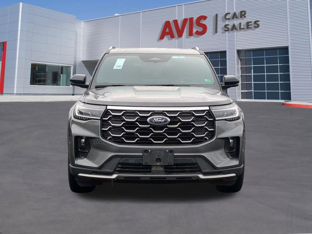 Used 2025 Ford Explorer Platinum w/ LUX Leather Package image 2