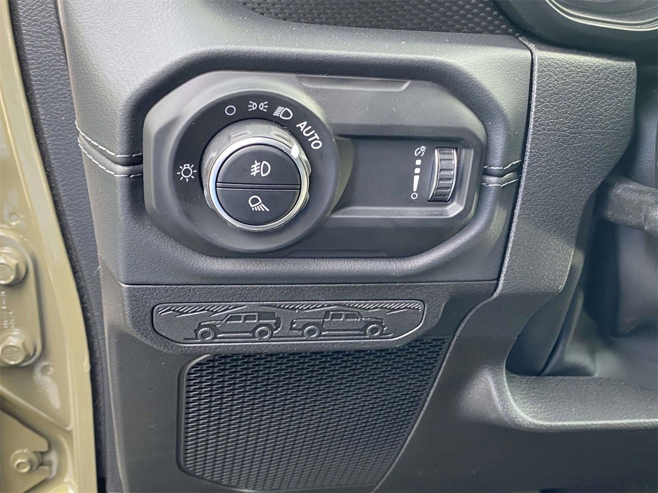 New 2025 Jeep Gladiator Rubicon image 14