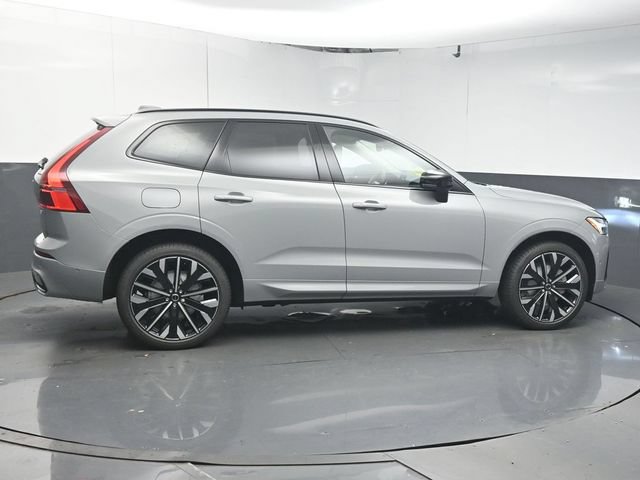 New 2026 Volvo XC60 B5 Ultra w/ Protection Package Premier AWD/4WD image 8