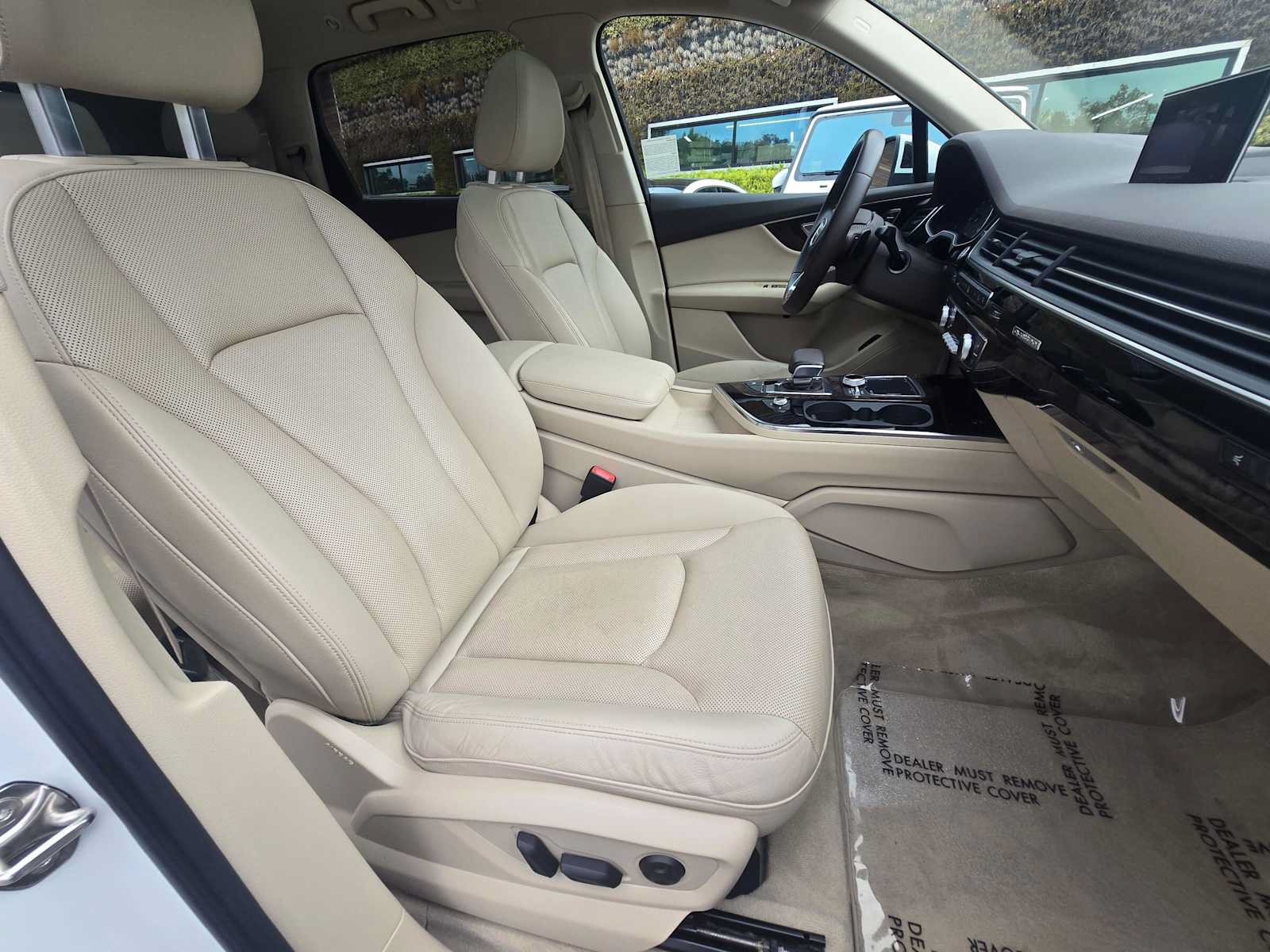 Used 2017 Audi Q7 3.0T Premium Plus AWD/4WD image 10