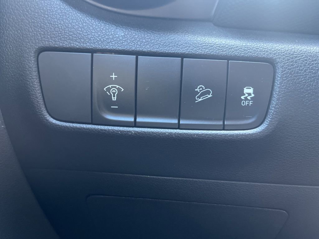 Used 2023 Hyundai Kona SEL image 41