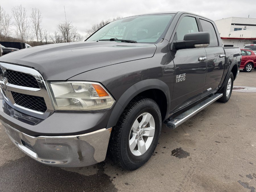Used 2017 RAM 1500 Classic SLT AWD/4WD image 9