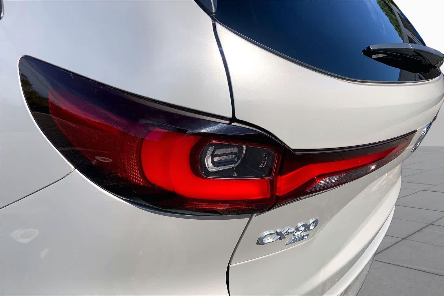 Used 2024 MAZDA CX-90 Plug-In Hybrid w/ Premium Pkg AWD/4WD image 27