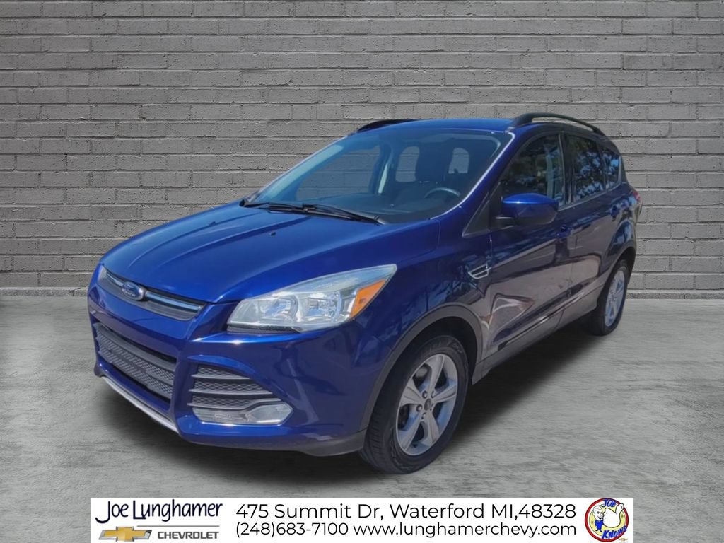 Used 2016 Ford Escape SE w/ Equipment Group 201A AWD/4WD image 4