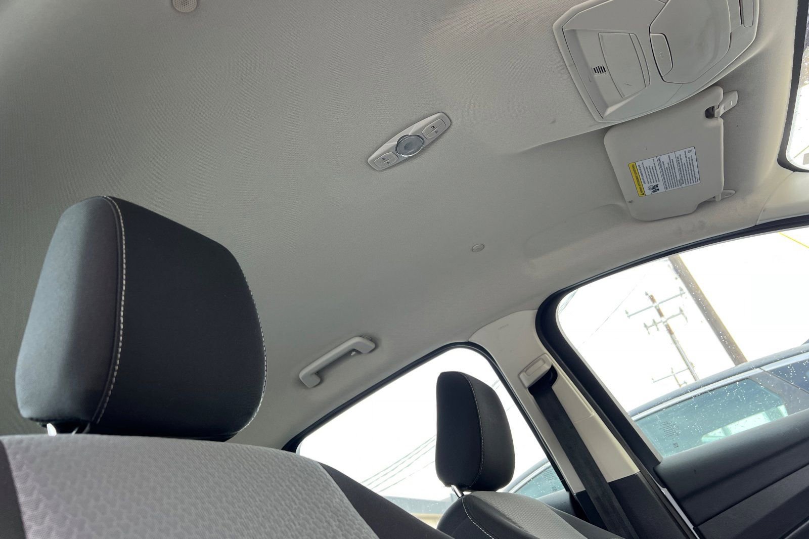 Used 2018 Ford C-MAX SE image 17