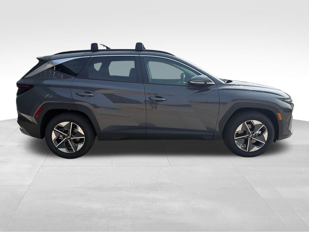 New 2026 Hyundai Tucson SEL FWD image 8