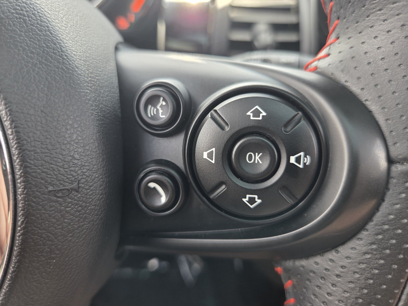 Used 2021 MINI Cooper S w/ Storage Package FWD image 29