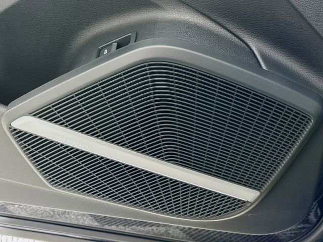 Used 2018 Audi Q5 2.0T Premium Plus w/ Premium Plus Package image 15