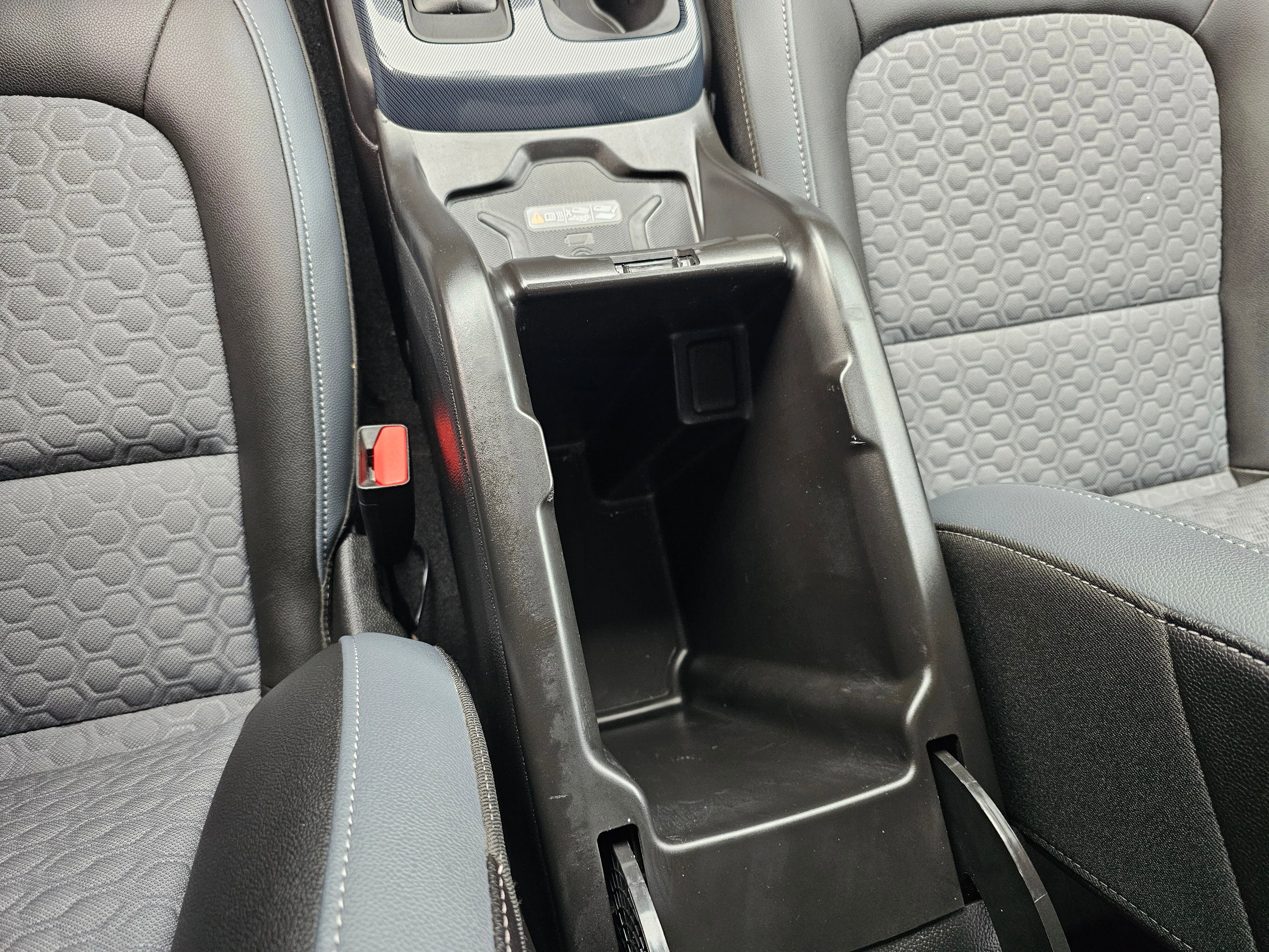 Used 2020 Chevrolet Colorado Z71 image 24