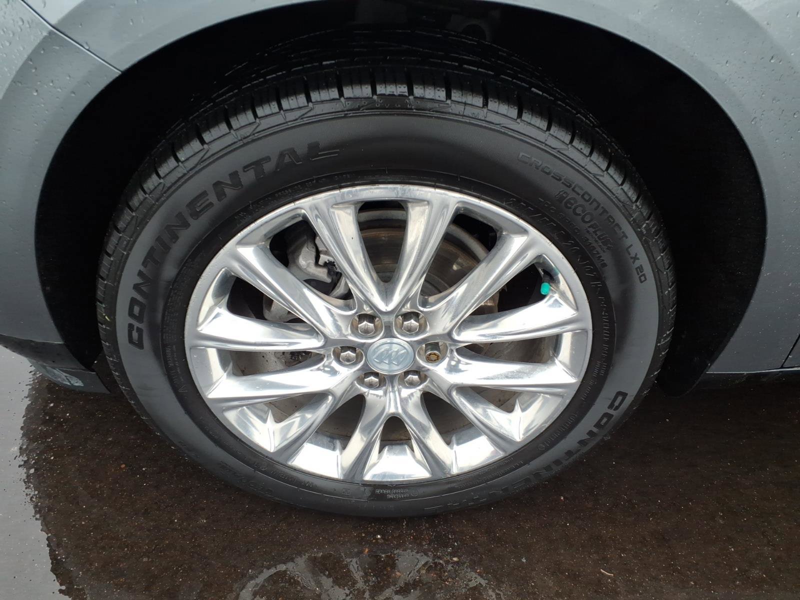 Used 2021 Buick Enclave Essence w/ Sound and Sites Package image 21