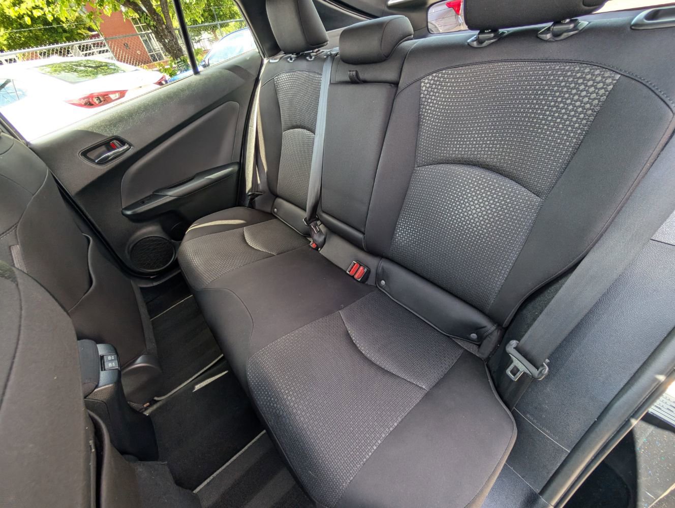Used 2021 Toyota Prius LE FWD image 18