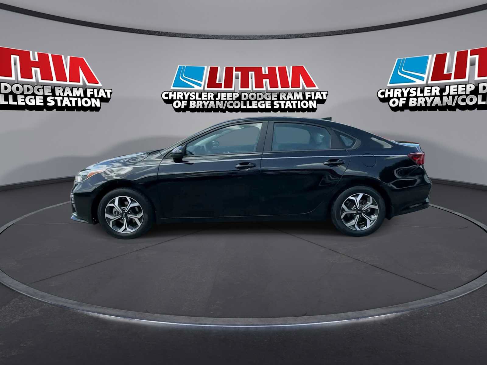 Used 2021 Kia Forte LXS FWD image 5