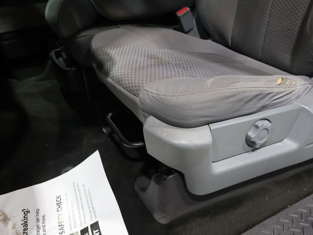 Used 2012 Ford F150 STX w/ STX Decor Pkg image 10