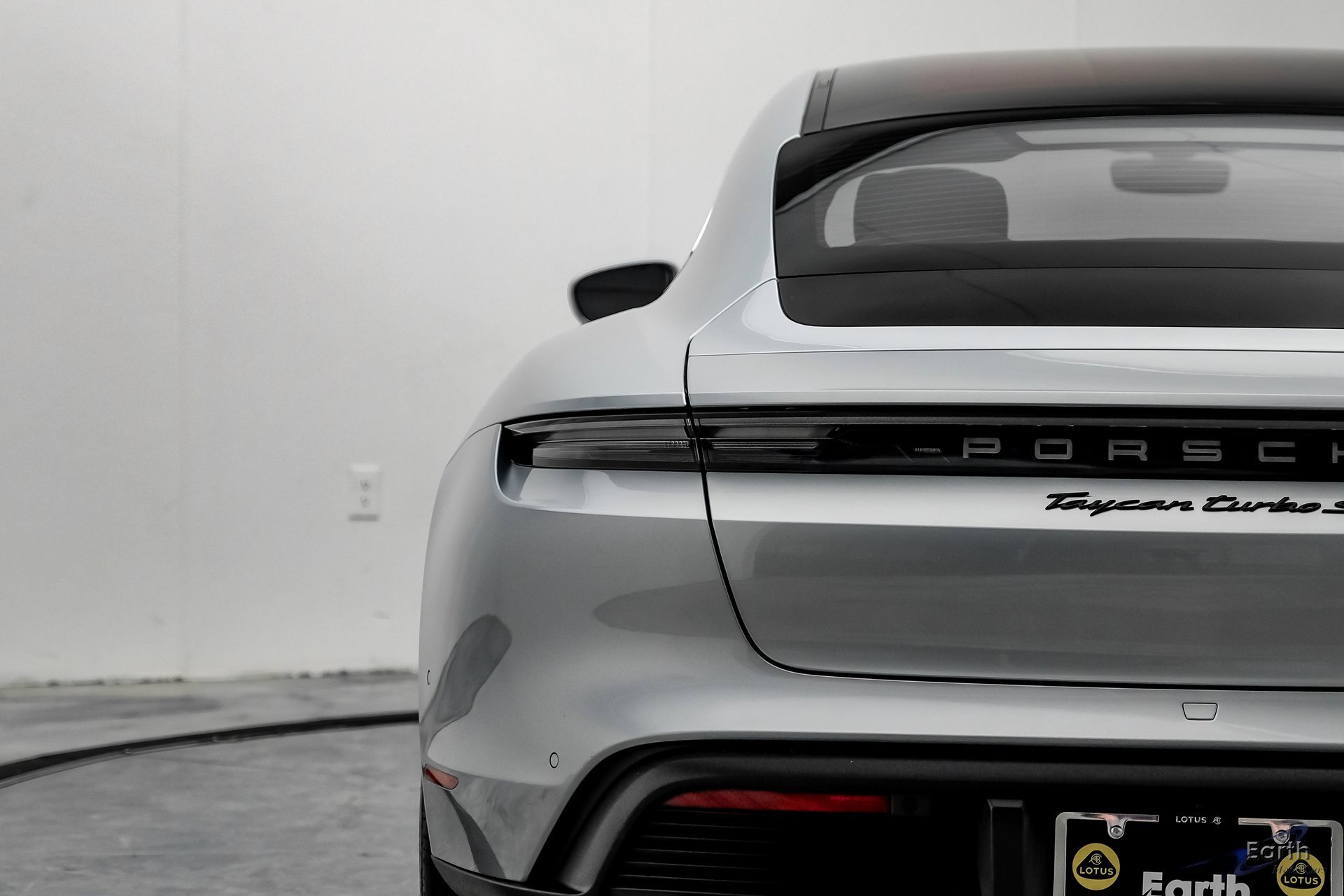 Used 2023 Porsche Taycan Turbo S w/ Premium Package image 12