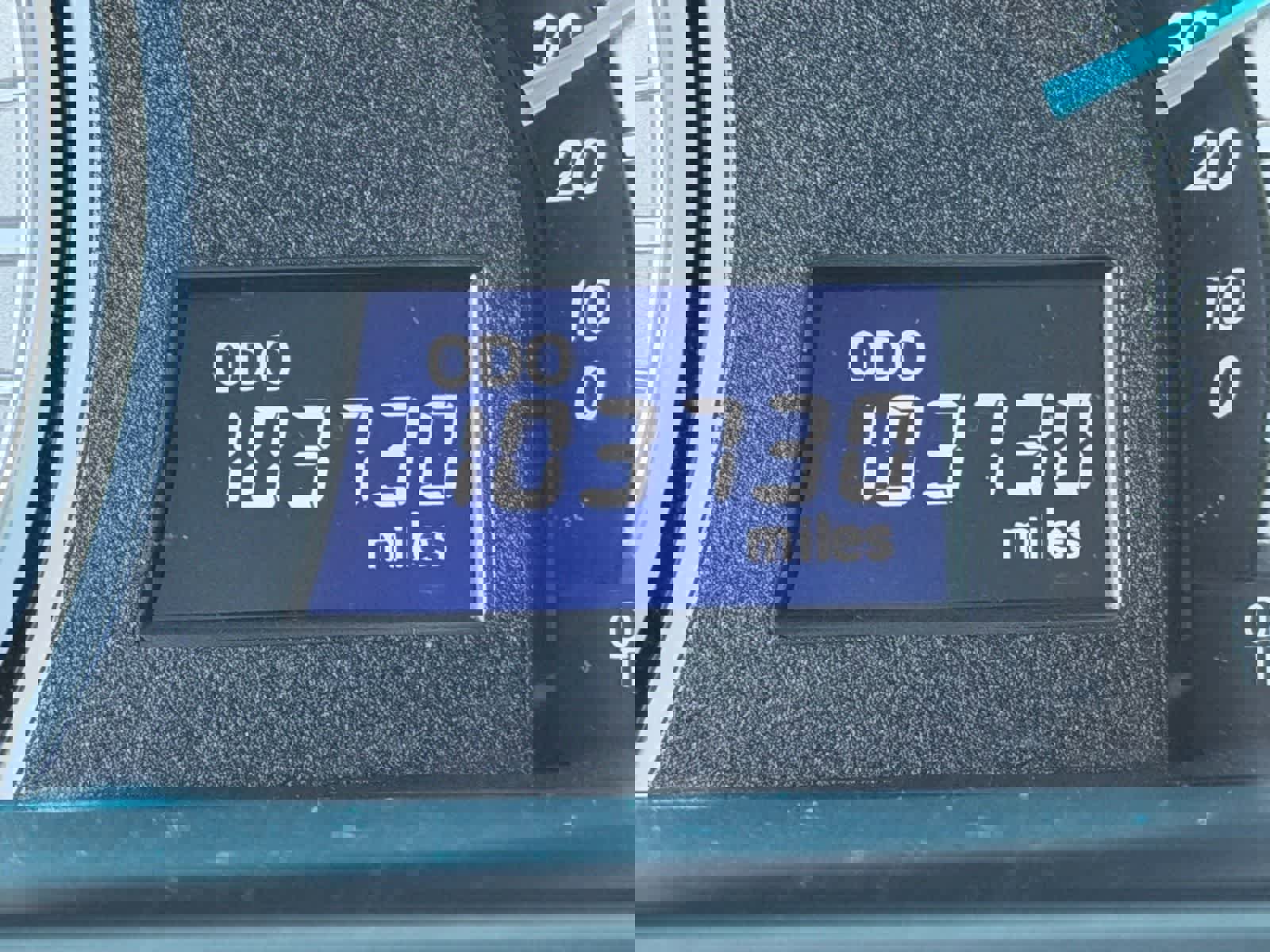 Used 2013 Toyota Camry SE image 16