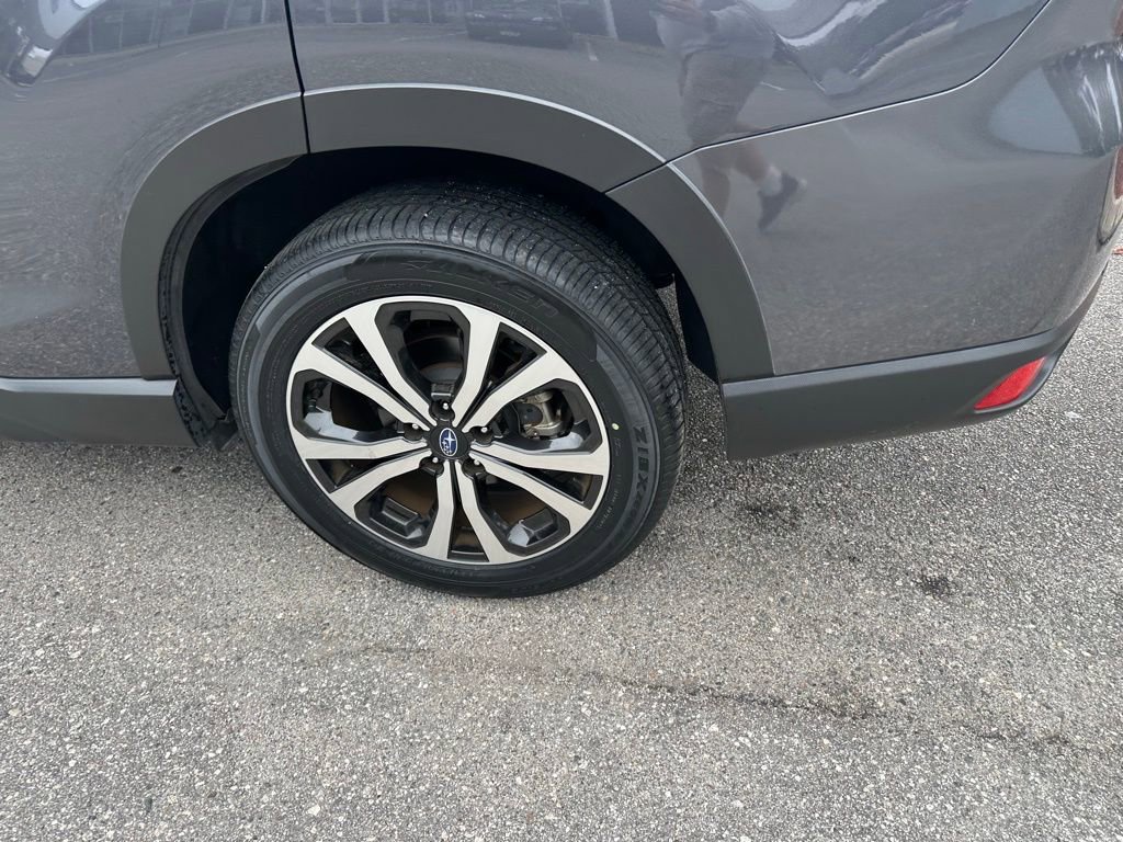 Used 2023 Subaru Forester Limited image 10