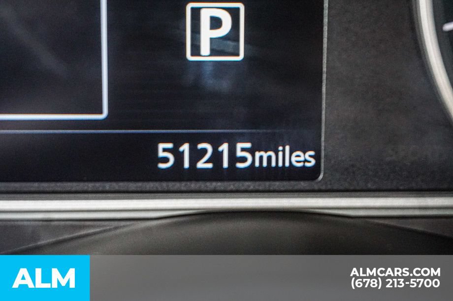 Used 2024 Nissan Versa SV FWD image 52