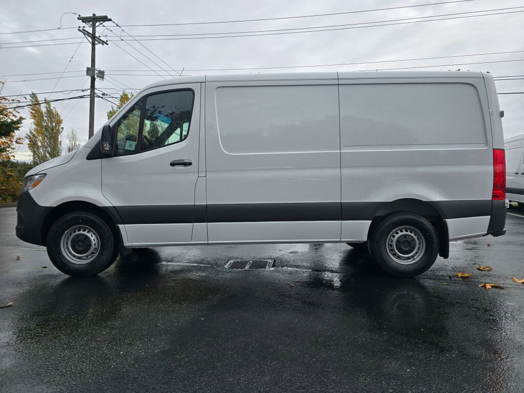 New 2026 Mercedes-Benz Sprinter 2500 image 3